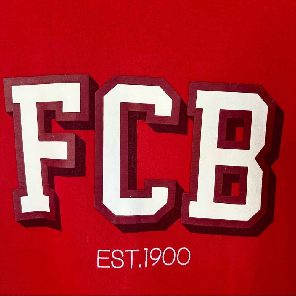 Adidas FC Bayern München FCB Red Sweatshirt w/ Logo Soccer Crewneck - Picture 8 of 10